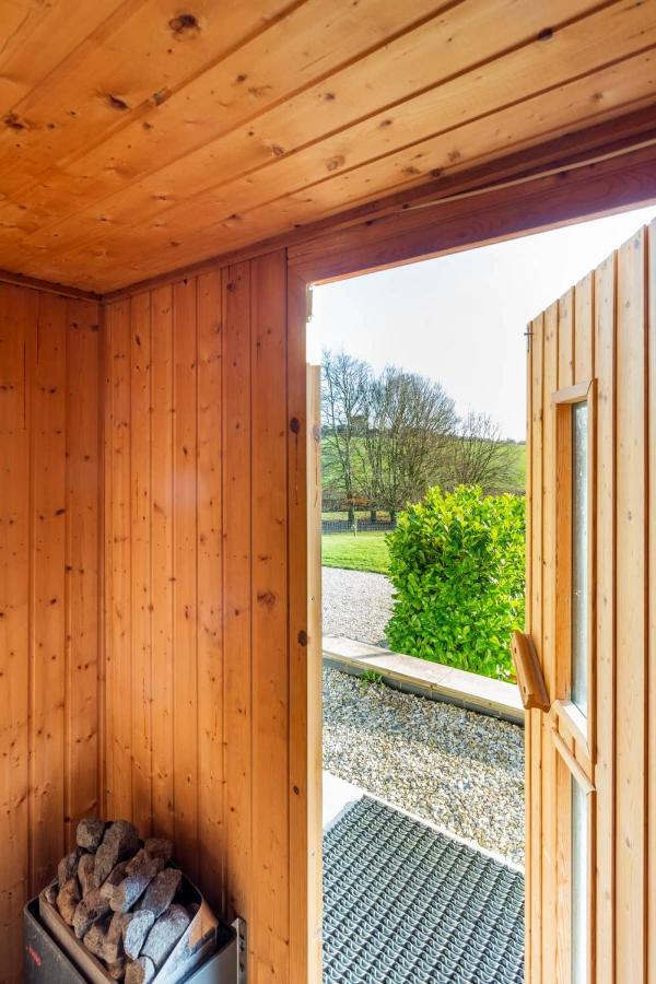 The Retreat, Sauna & Hot Tub, Charming & Cosy Gem Blandford Forum Luaran gambar