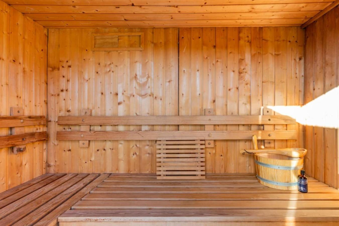 The Retreat, Sauna & Hot Tub, Charming & Cosy Gem Blandford Forum Luaran gambar