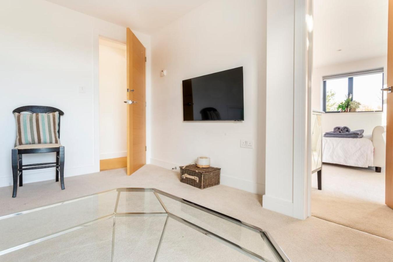 The Retreat, Sauna & Hot Tub, Charming & Cosy Gem Blandford Forum Luaran gambar